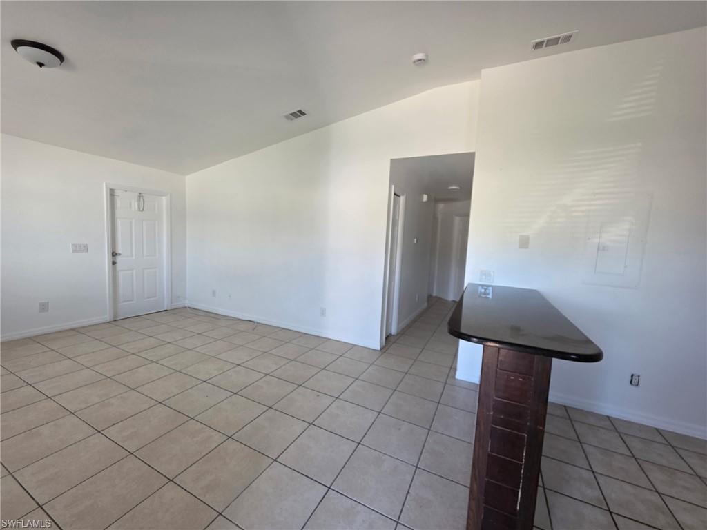 1248 Columbus Blvd # B Property Photo 13