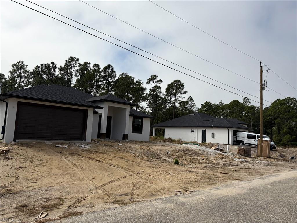 1310 Irving Ave Property Photo 6
