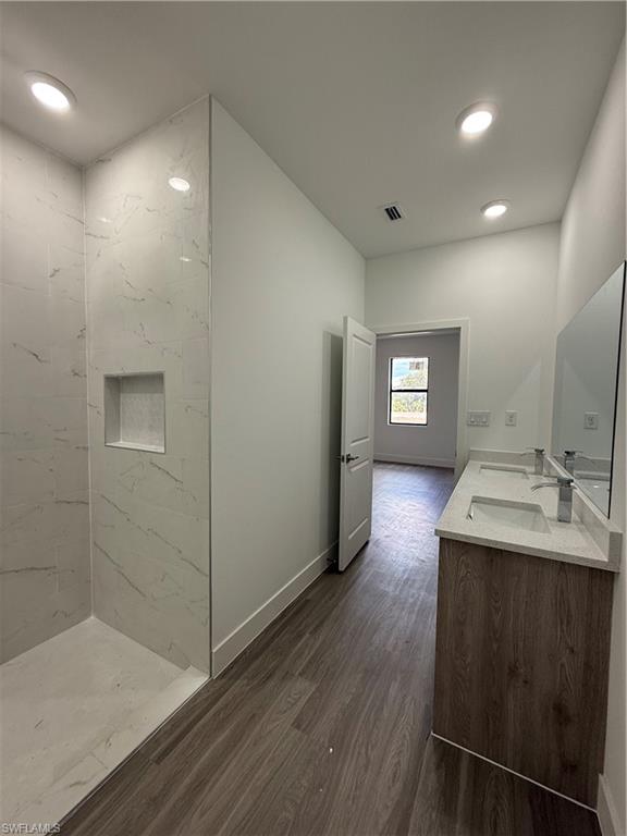 1048 Jay Ct Property Photo 15