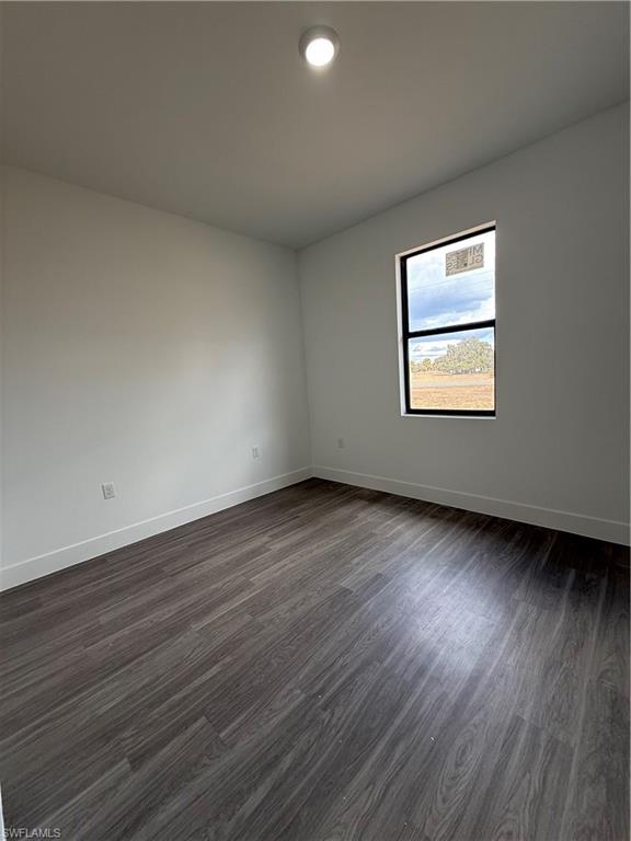 1048 Jay Ct Property Photo 22