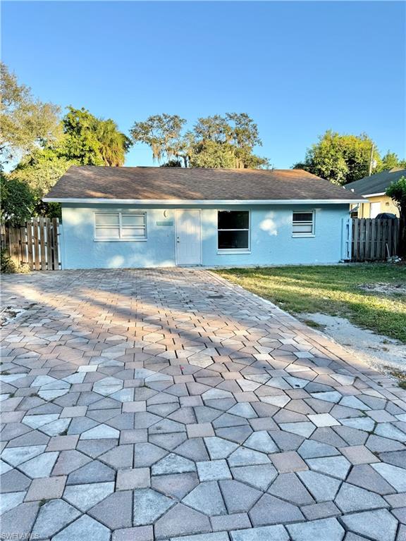 27831 Quinn St Property Photo 4
