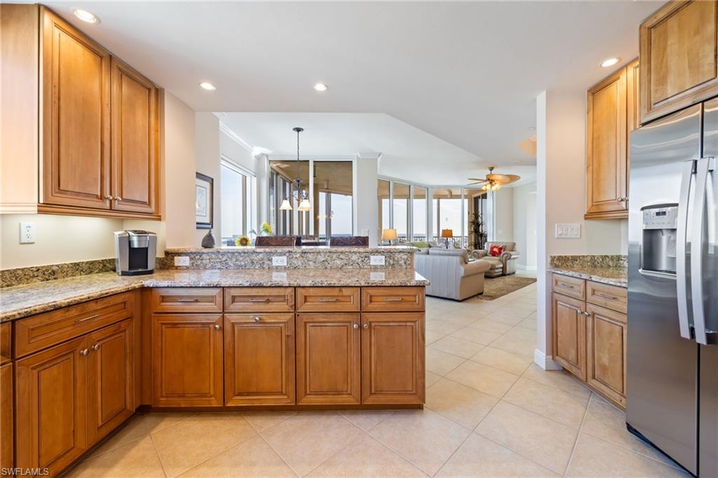 4192 Bay Beach Ln 881 Property Photo 17