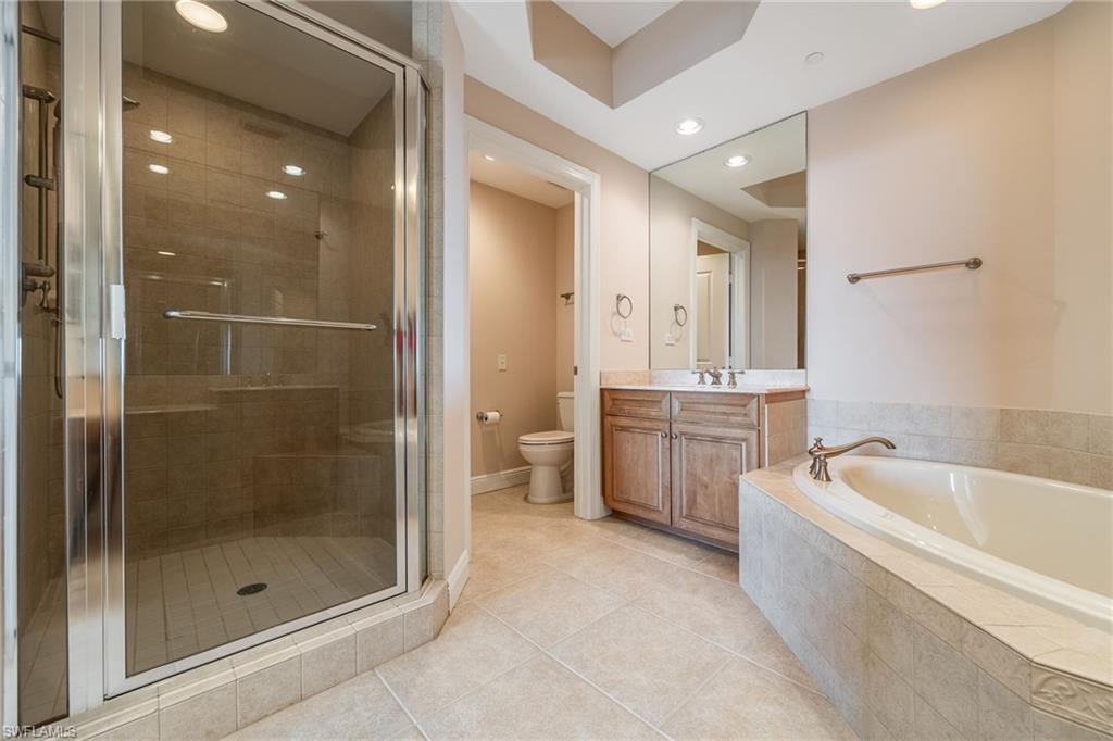 4192 Bay Beach Ln 881 Property Photo 23