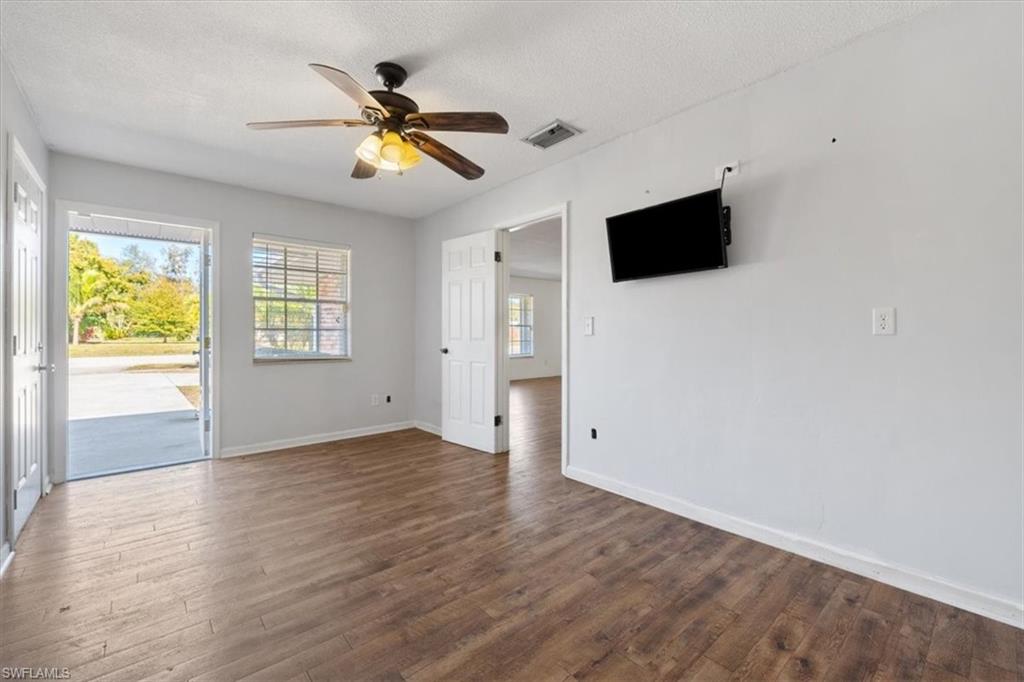 610 E Avenida Del Rio Property Photo 19