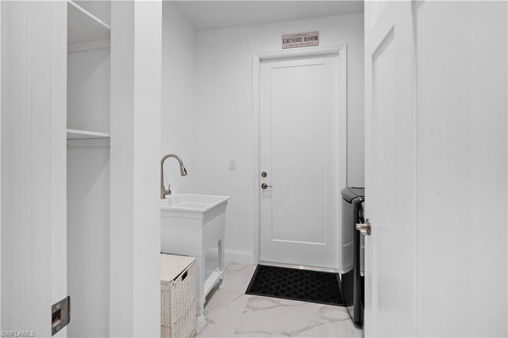24 Crestwood Cir S Property Photo 19