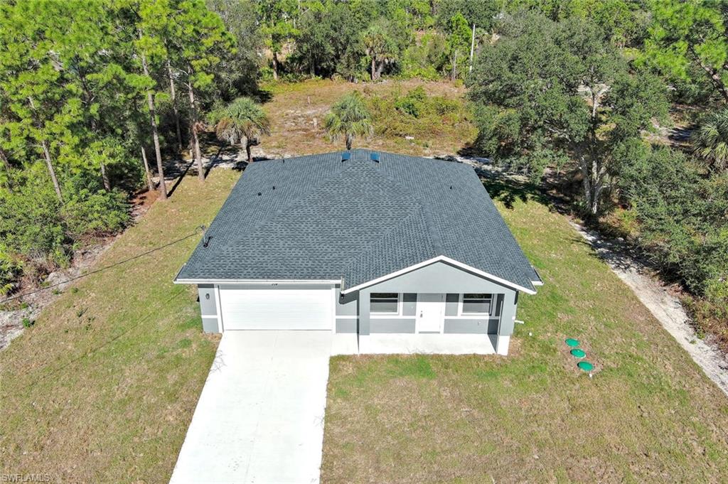 374 Nestle Ave Property Photo 2