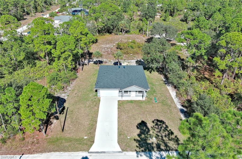 374 Nestle Ave Property Photo 3