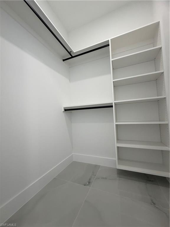 2511 30th St Sw Property Photo 11