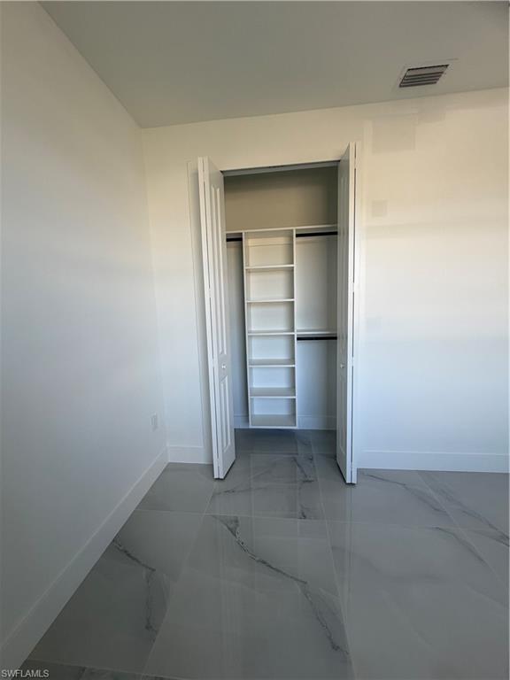 2511 30th St Sw Property Photo 12
