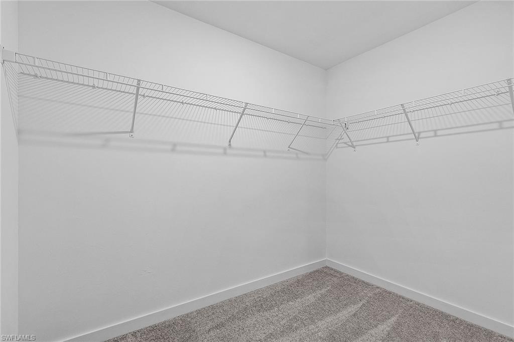 424 Parkdale Blvd Property Photo 15