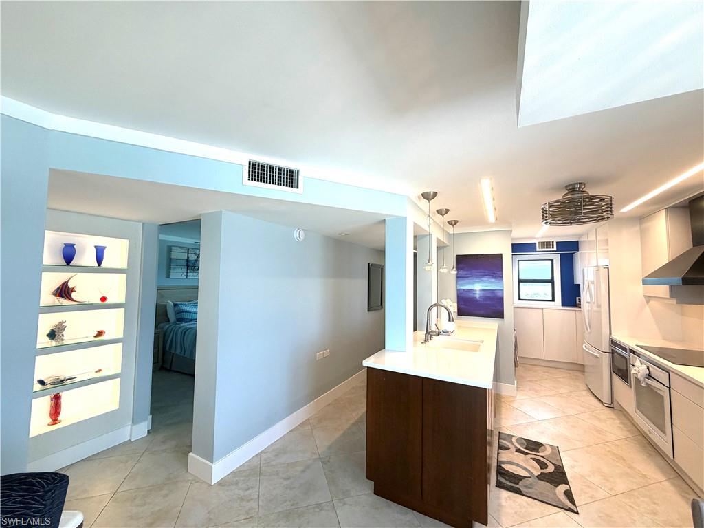 6400 Estero Blvd 1000 Property Photo 14