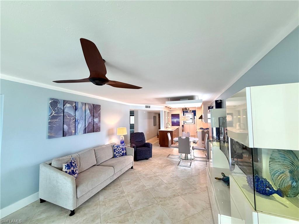 6400 Estero Blvd 1000 Property Photo 15