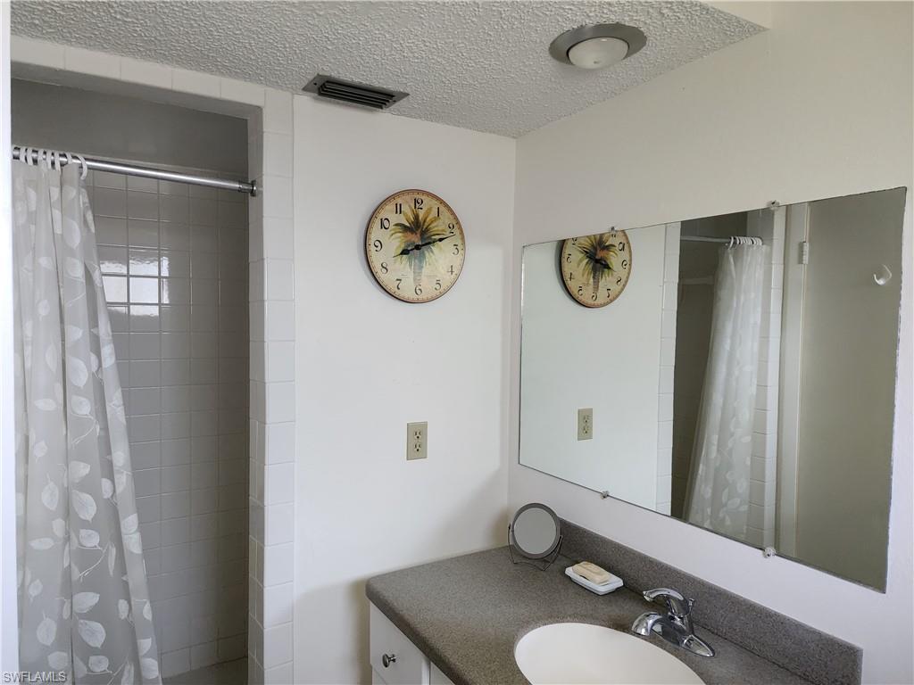 7400 College Pkwy 67c Property Photo 21