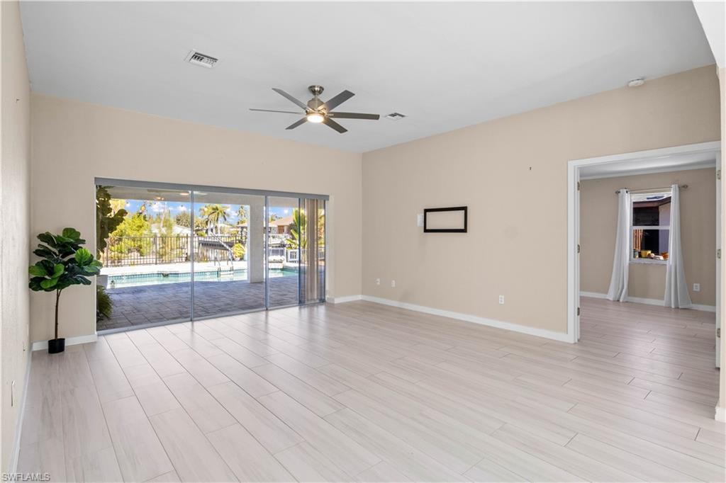 3446 Pinetree Dr Property Photo 13