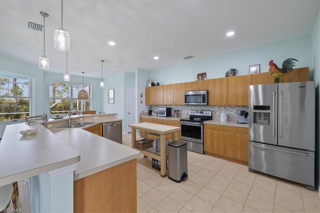 8 Abaft Pl Property Photo 10