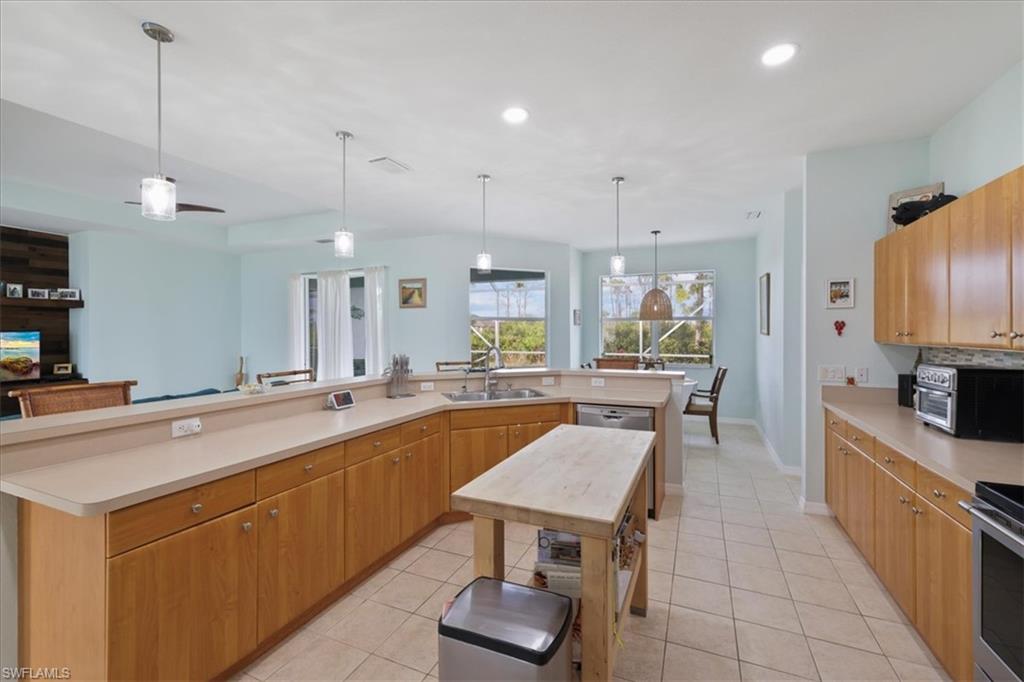 8 Abaft Pl Property Photo 11