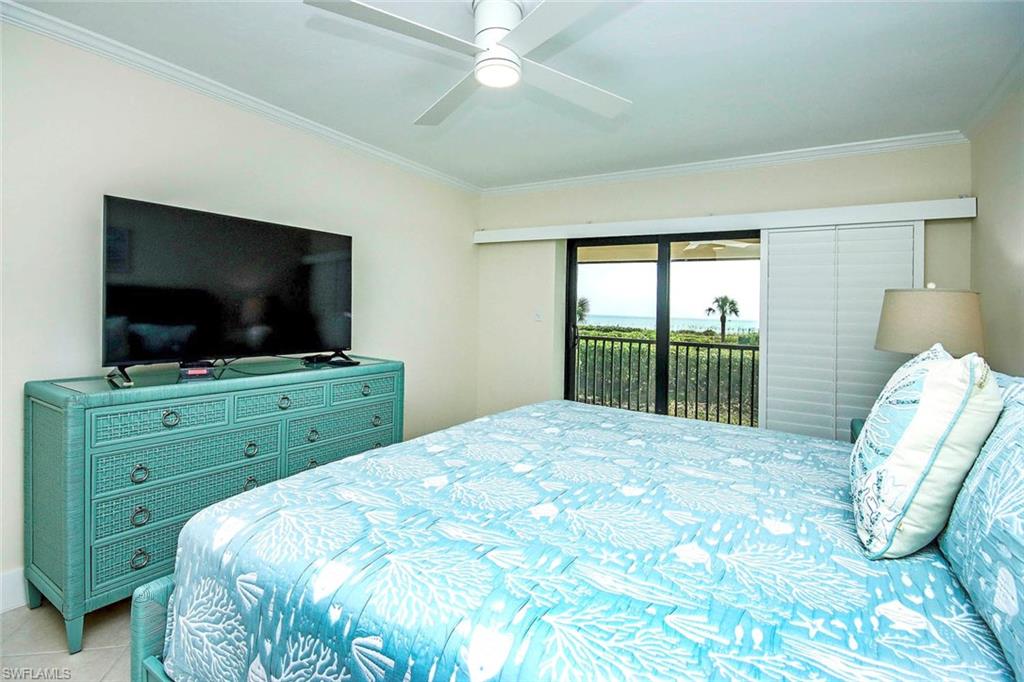 1785 Middle Gulf Dr A102 Property Photo 15