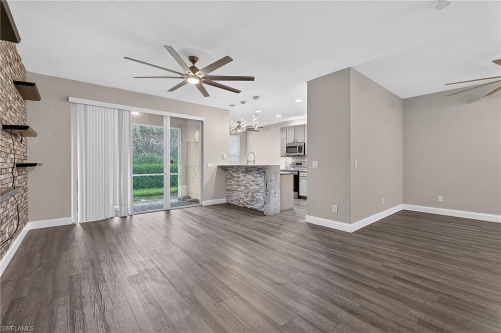 4048 Cherrybrook Loop Property Photo 4