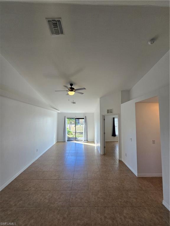 3820/3822 Sw 16th Pl Property Photo 8