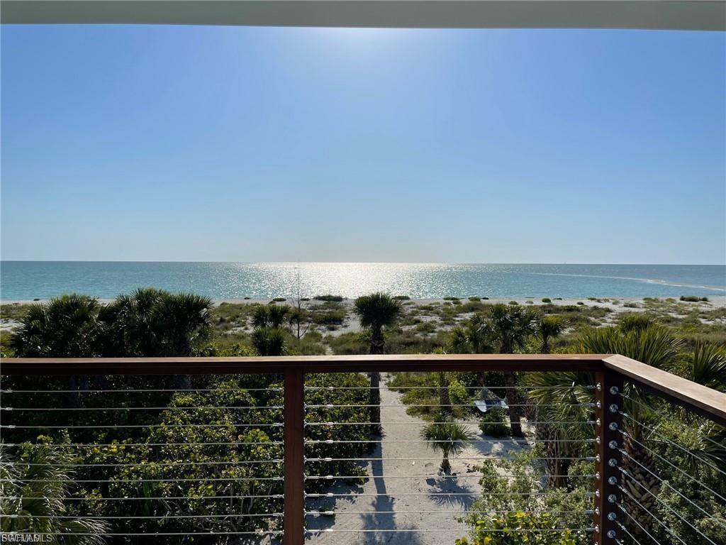 640 Gulf LN 3 Property Photo 1
