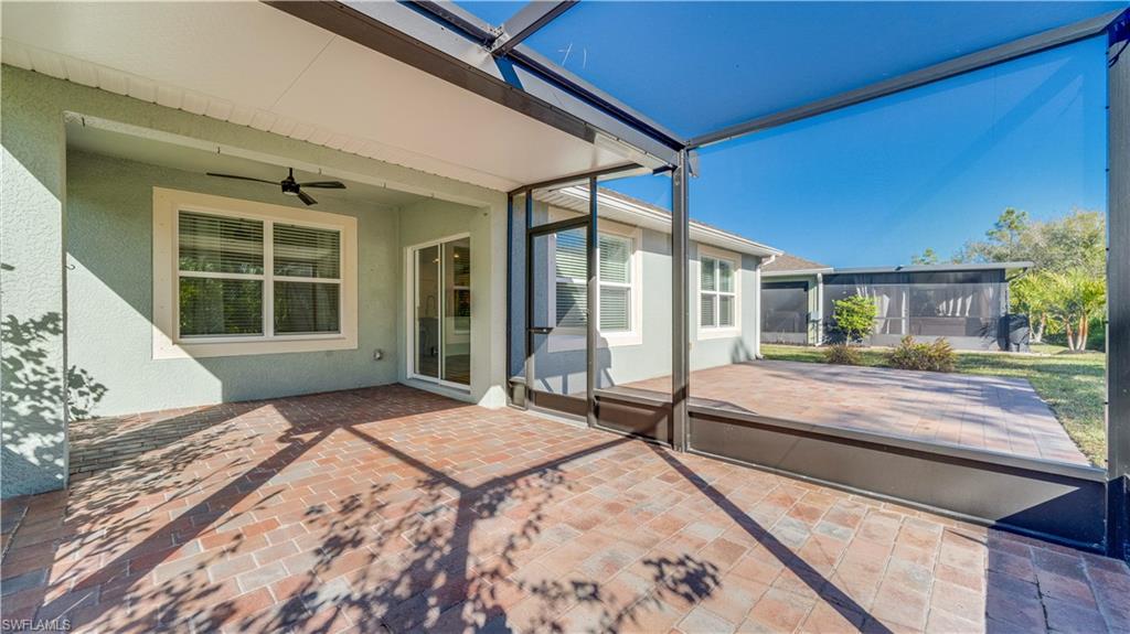 18512 Marlin Kite Ln Property Photo 2