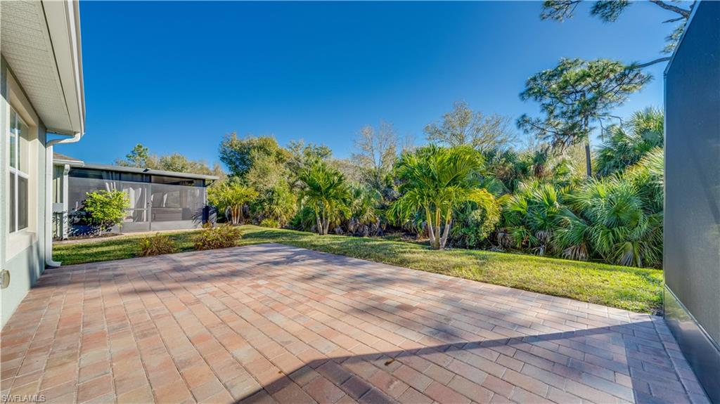 18512 Marlin Kite Ln Property Photo 4