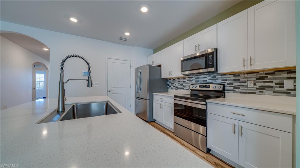18512 Marlin Kite Ln Property Photo 24