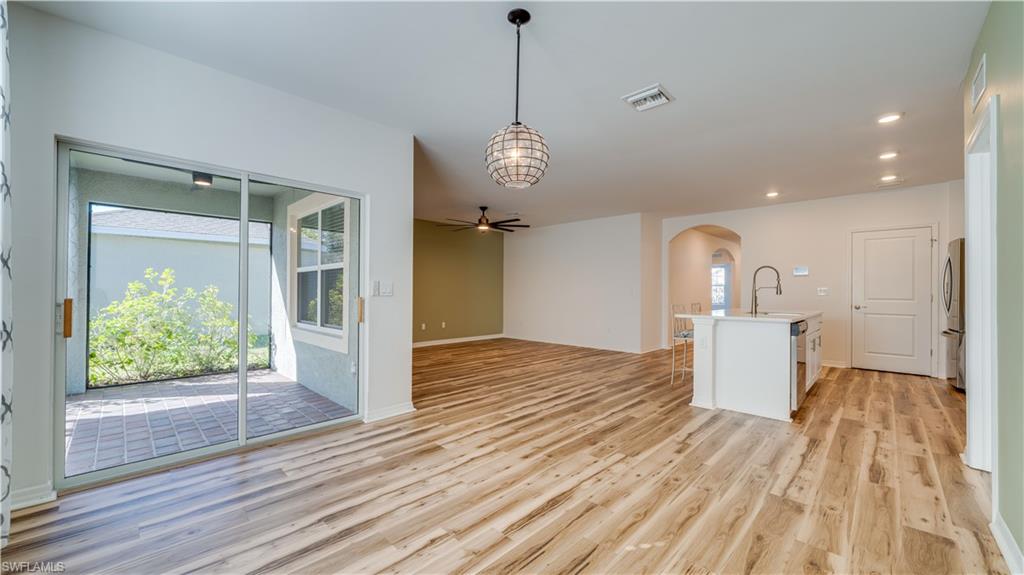 18512 Marlin Kite Ln Property Photo 29