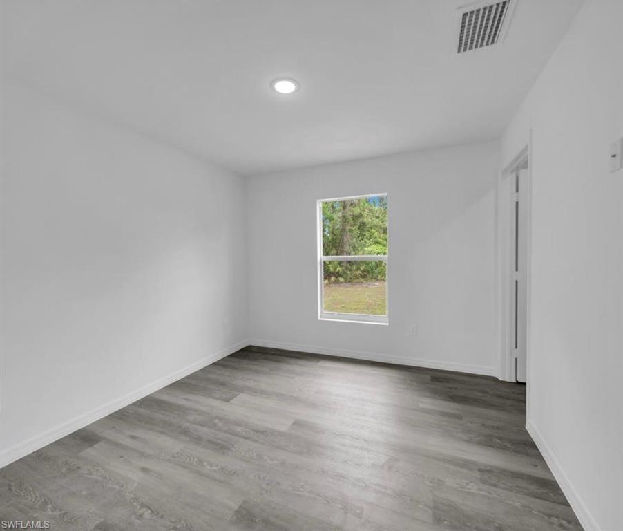 382 Mcarthur Blvd Property Photo 9