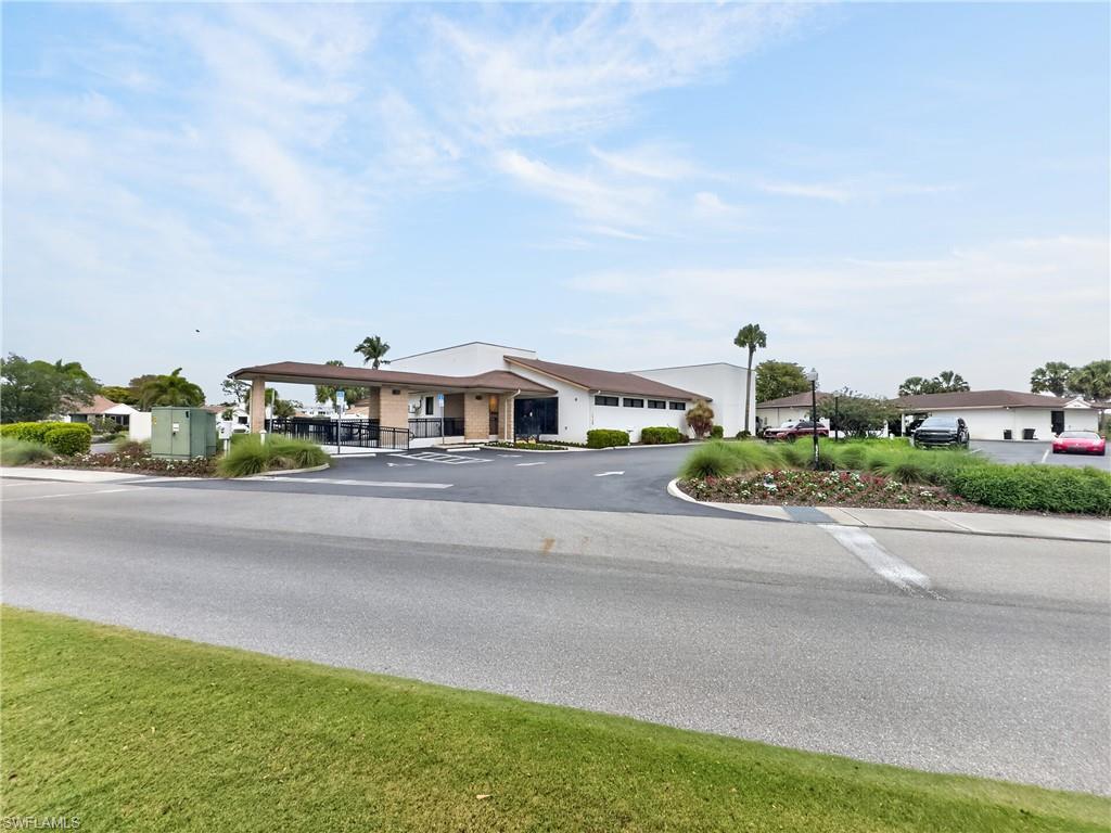 1624 Pine Valley Dr 218 Property Photo 37