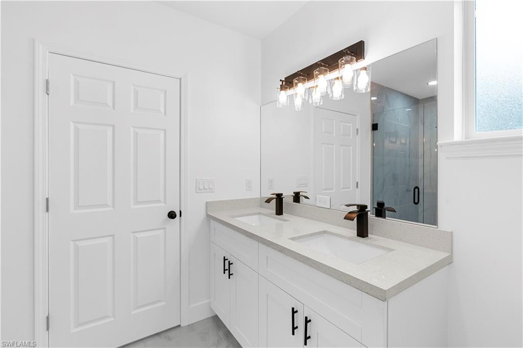 3117 64th St W Property Photo 18