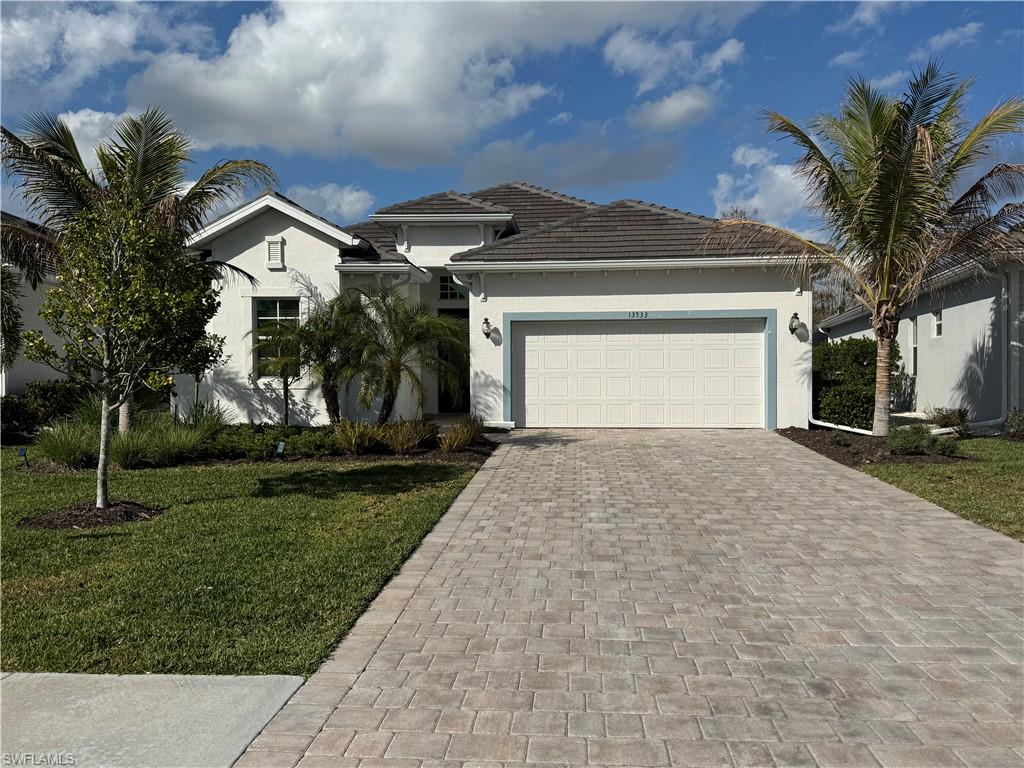13533 Blue Bay Cir Property Photo 2