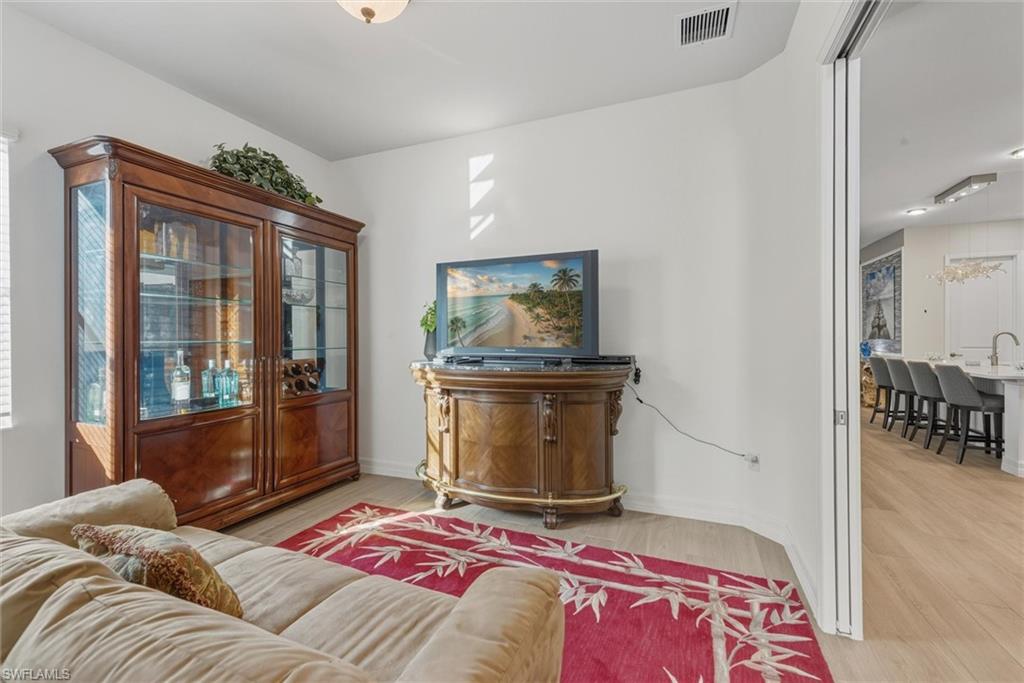 13533 Blue Bay Cir Property Photo 24