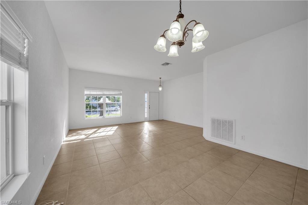 8125 Silver Birch Way Property Photo 6