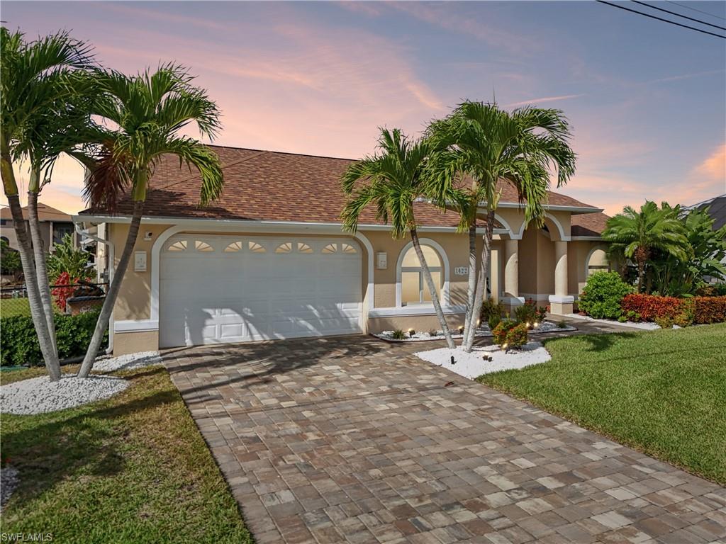 1422 NW 38th PL Property Photo 1