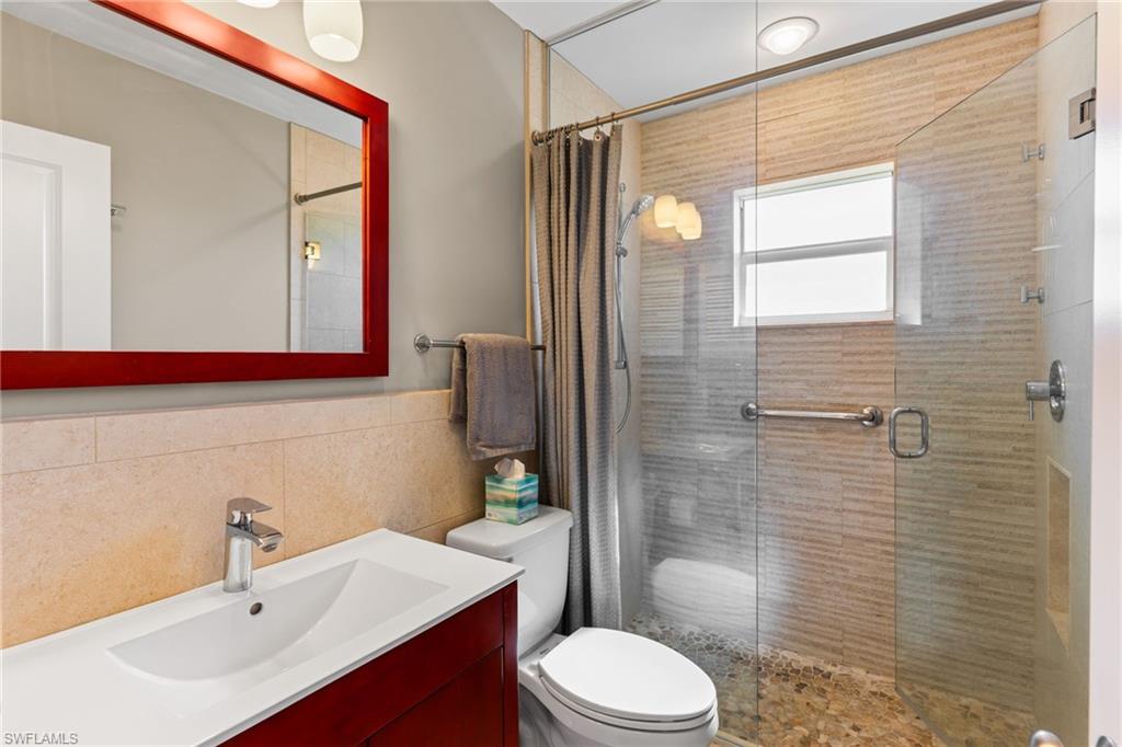 601 Periwinkle Way C-5 Property Photo 23