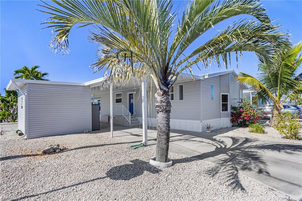 3065 Skipper Ln Property Photo 2
