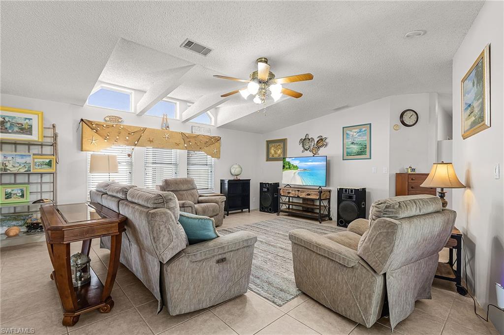 3065 Skipper Ln Property Photo 14