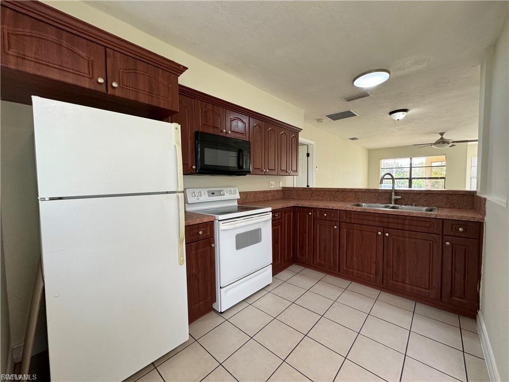 645 Homestead Rd S Property Photo 6