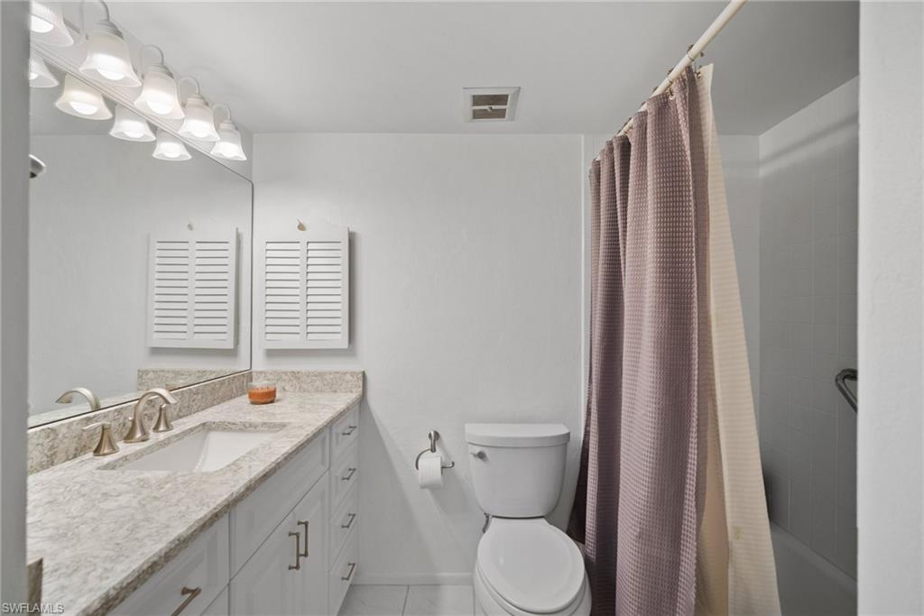 6102 Augusta Dr 302 Property Photo 14