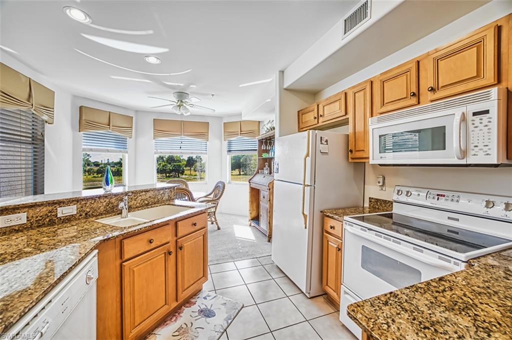 4011 Palm Tree Blvd 205 Property Photo 11