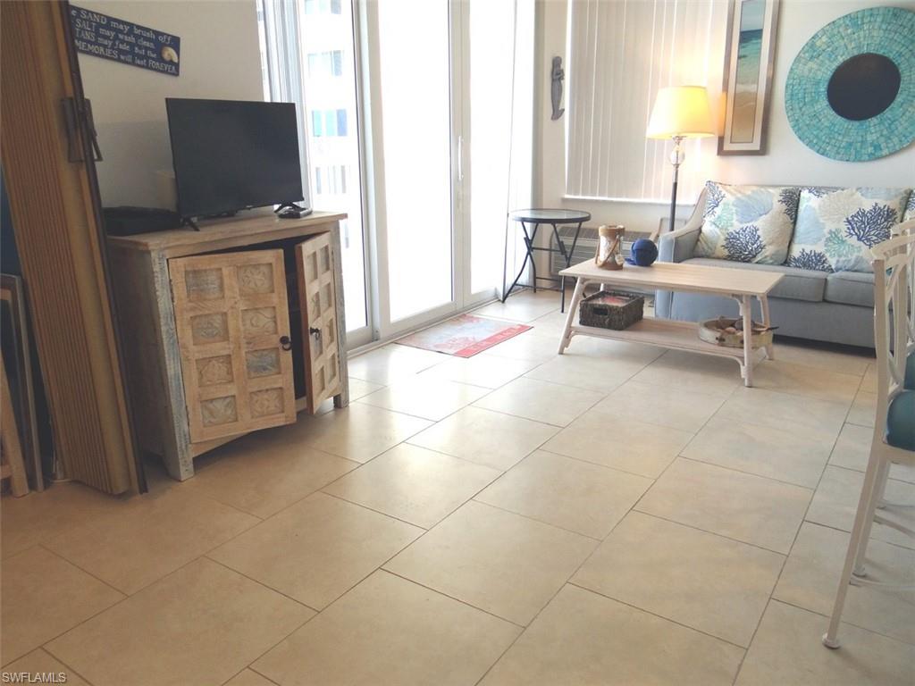 7330 Estero Blvd 605 Property Photo 4