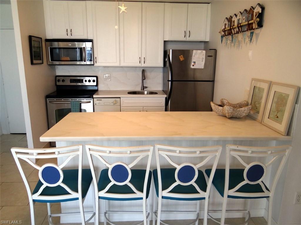 7330 Estero Blvd 605 Property Photo 6
