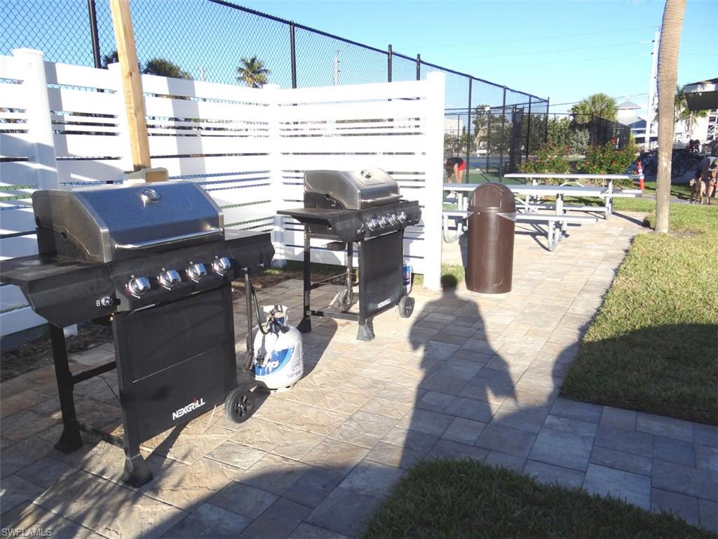 7330 Estero Blvd 605 Property Photo 16
