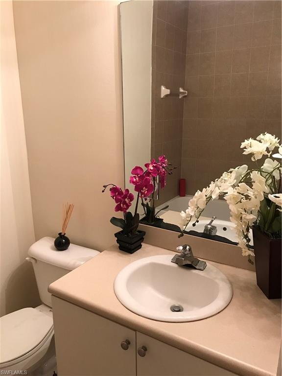 8407 Bernwood Cove Loop 510 Property Photo 4