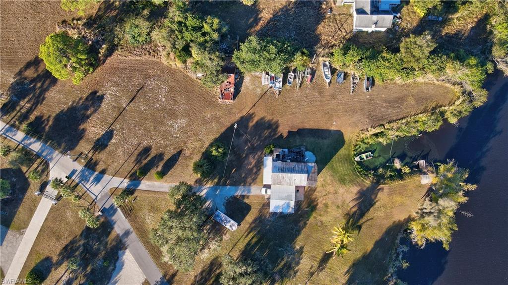 2111 Gardner Ct Property Photo 42