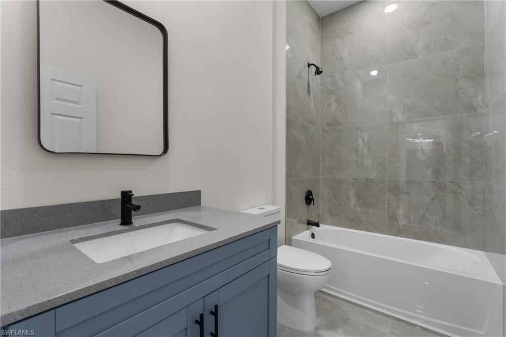1134 Cumming St E Property Photo 16