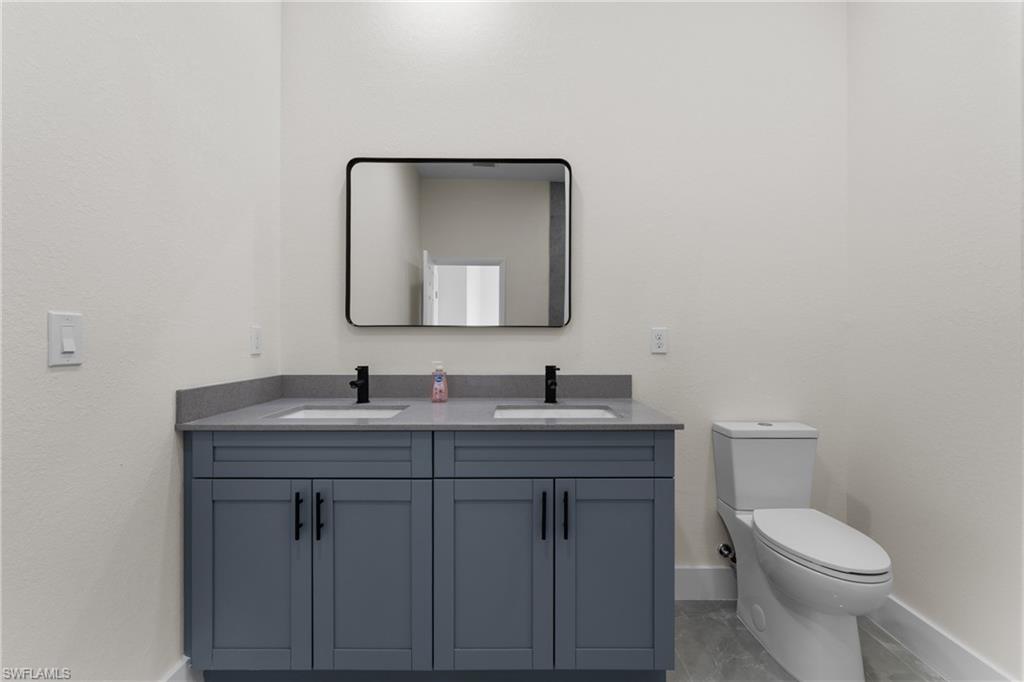 1134 Cumming St E Property Photo 20