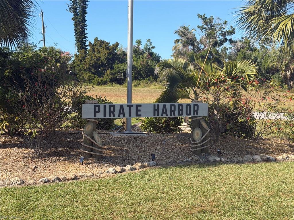 24501 Yacht Club Blvd Property Photo 8