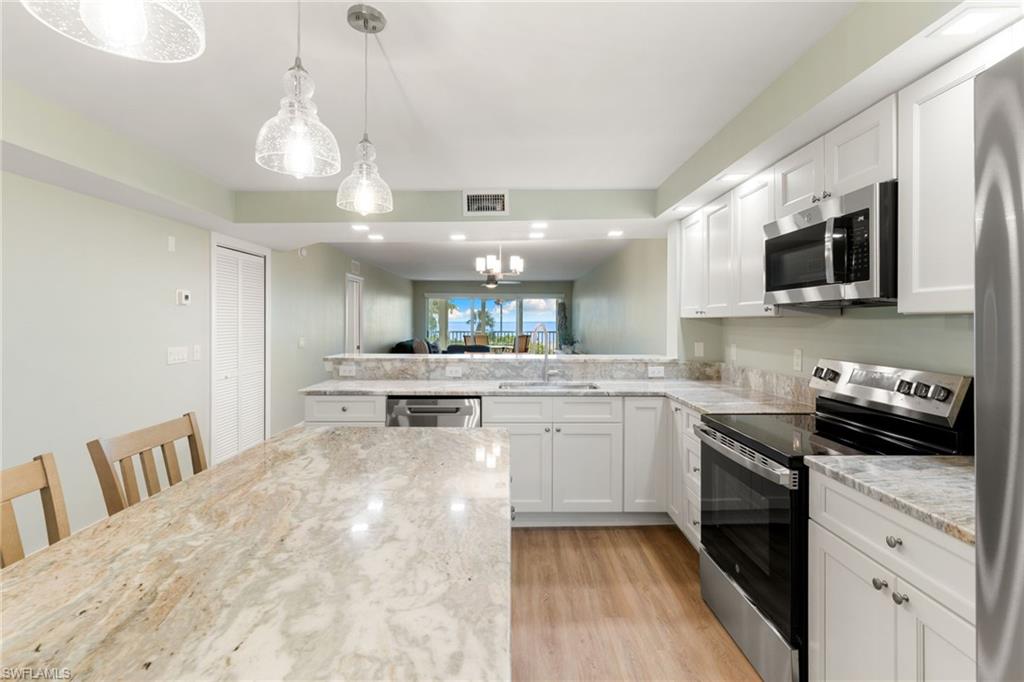 3049 W Gulf Dr 101 Property Photo 4
